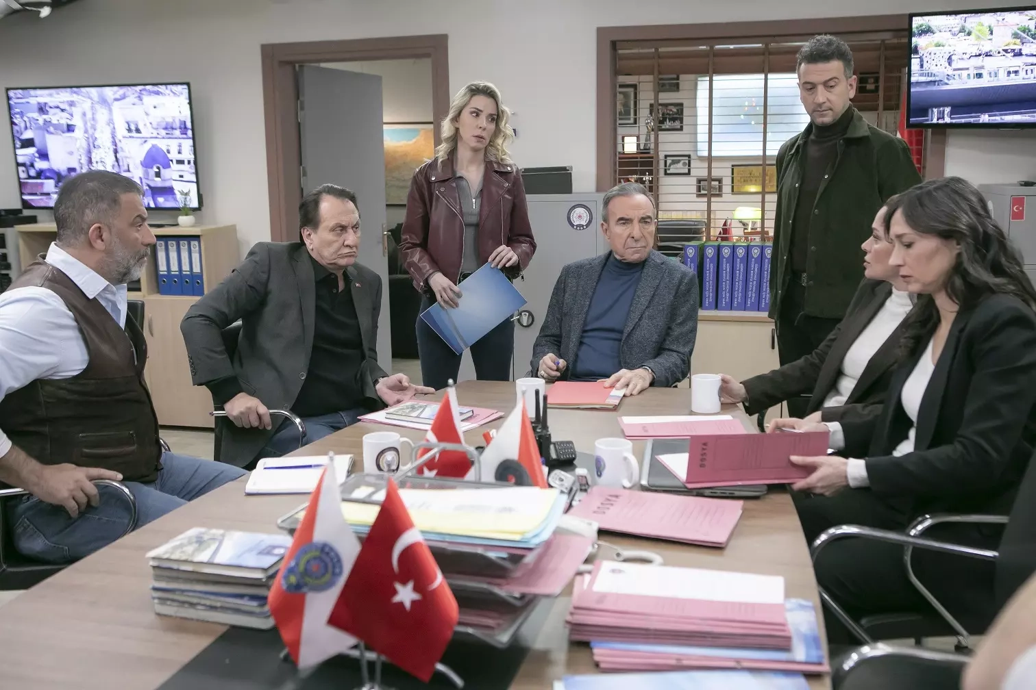 Arka Sokaklar 701 (3)