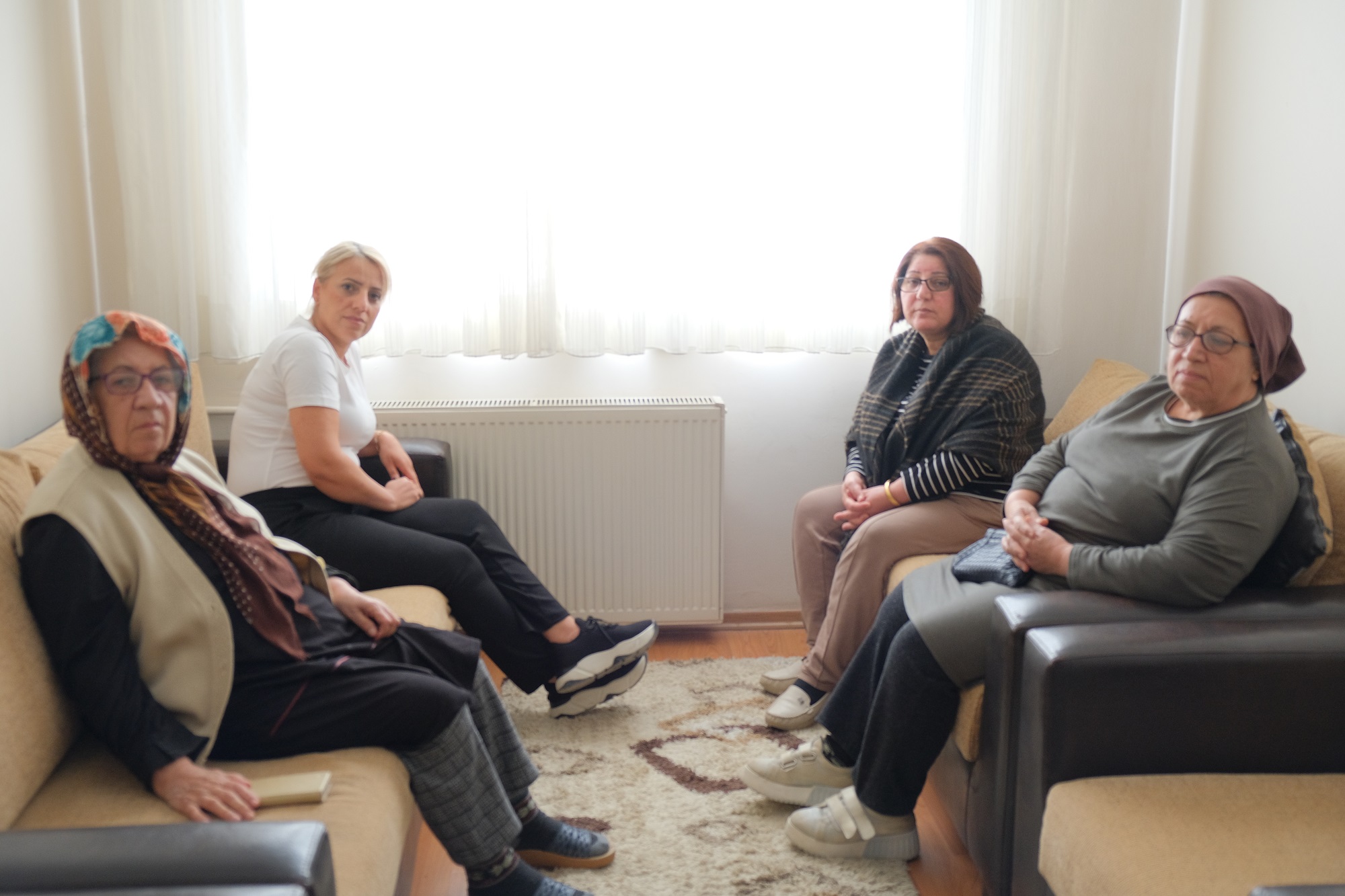 Depremzede Ai̇leler Altindağ'da Yaşama Tutunuyor (4)