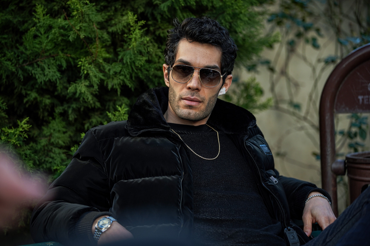 Gurur Çiçekoğlu 2