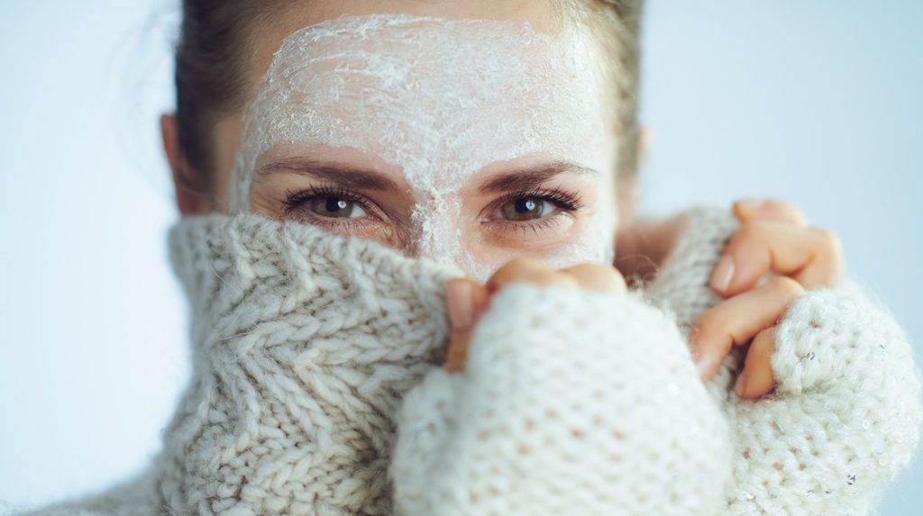 Kisin Gunes Kremi Surulur Mu2