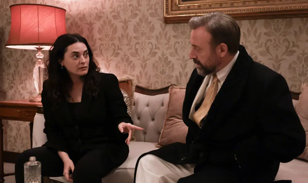 Kral Kaybederse 3. Bölüm (2)