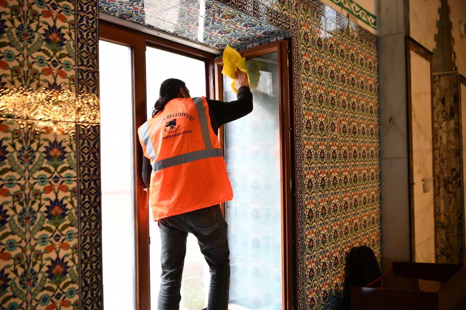 Mamak Belediyesi'nden Berat Kandili Ve Hızır Orucu Dolayısıyla Cami Ve Cemevi'nde Temizlik (5)