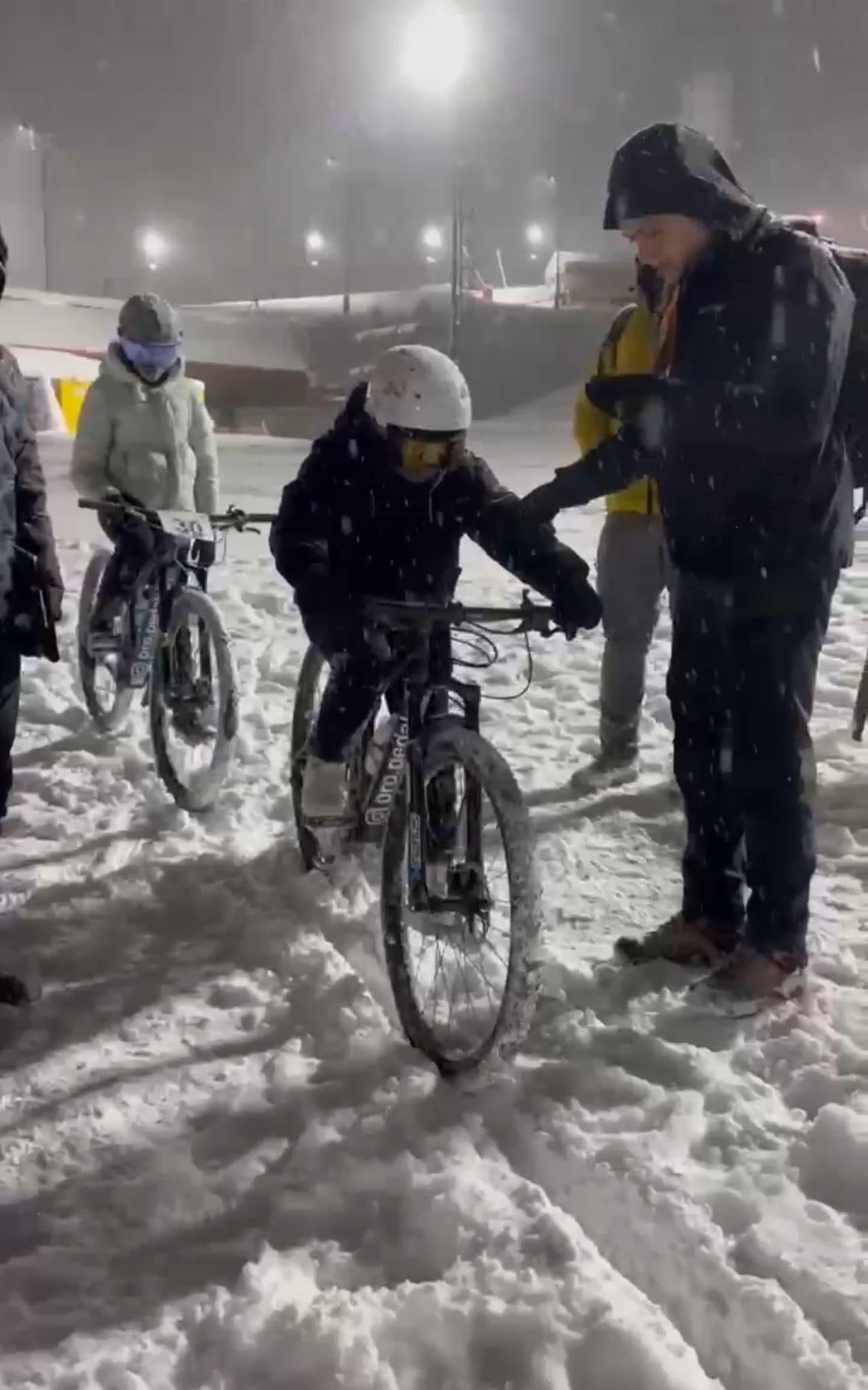 Snowbike Şampiyonası (1)