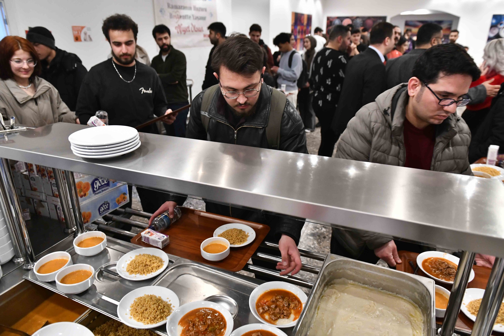 Abb’den 3 Bin Öğrenciye Ücretsiz Iftar (5)