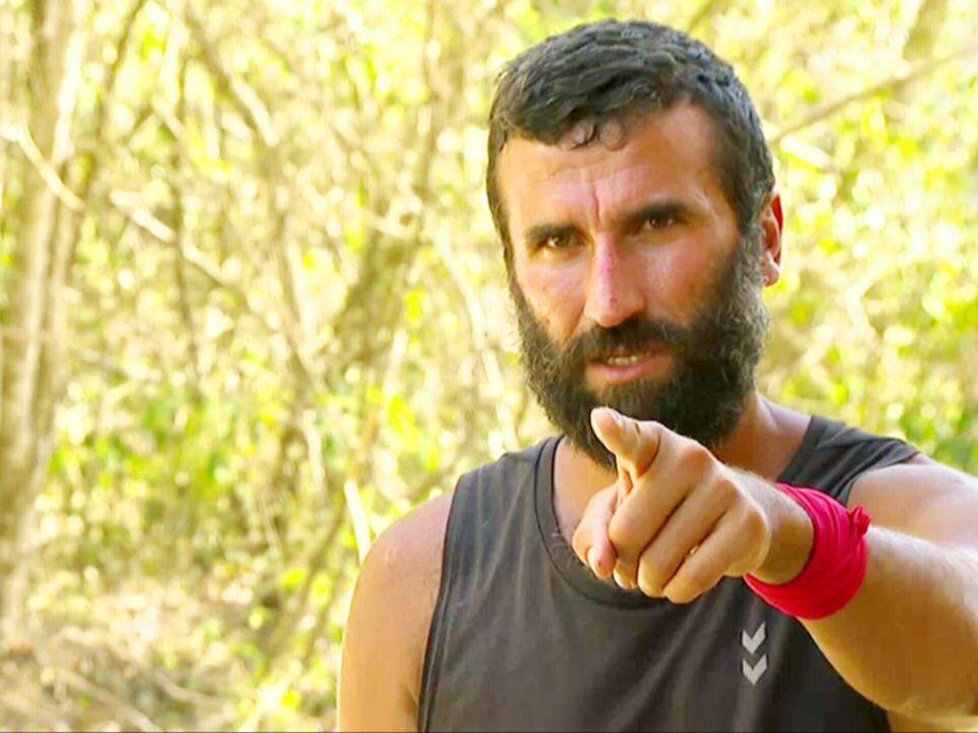 Hikmet Tuğsuz (1)-1