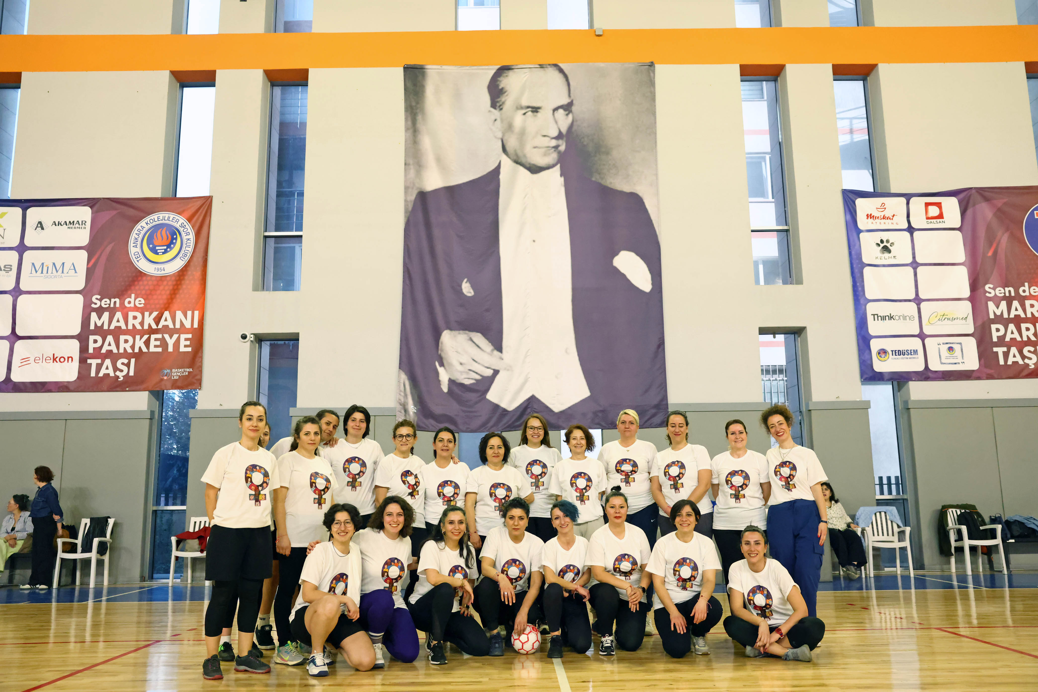 Kadın Ve Aile Hizmetleri Futsal Dostluk Maçı (5)