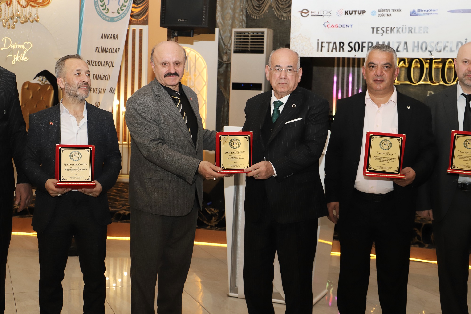 Klimacılar Ve Buzdolapçılar Iftar (4)