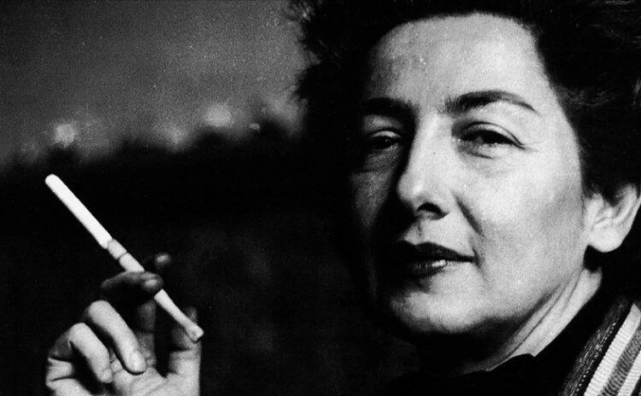 Şakir Paşa Ailesi'ndeki Füreya Koral (1)