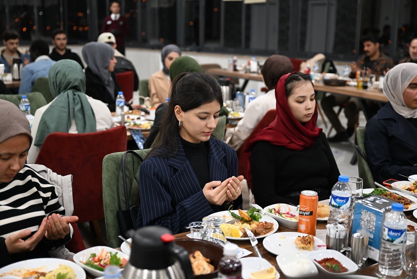 Uluslararası Öğrencilere Iftar Sofrası (1)