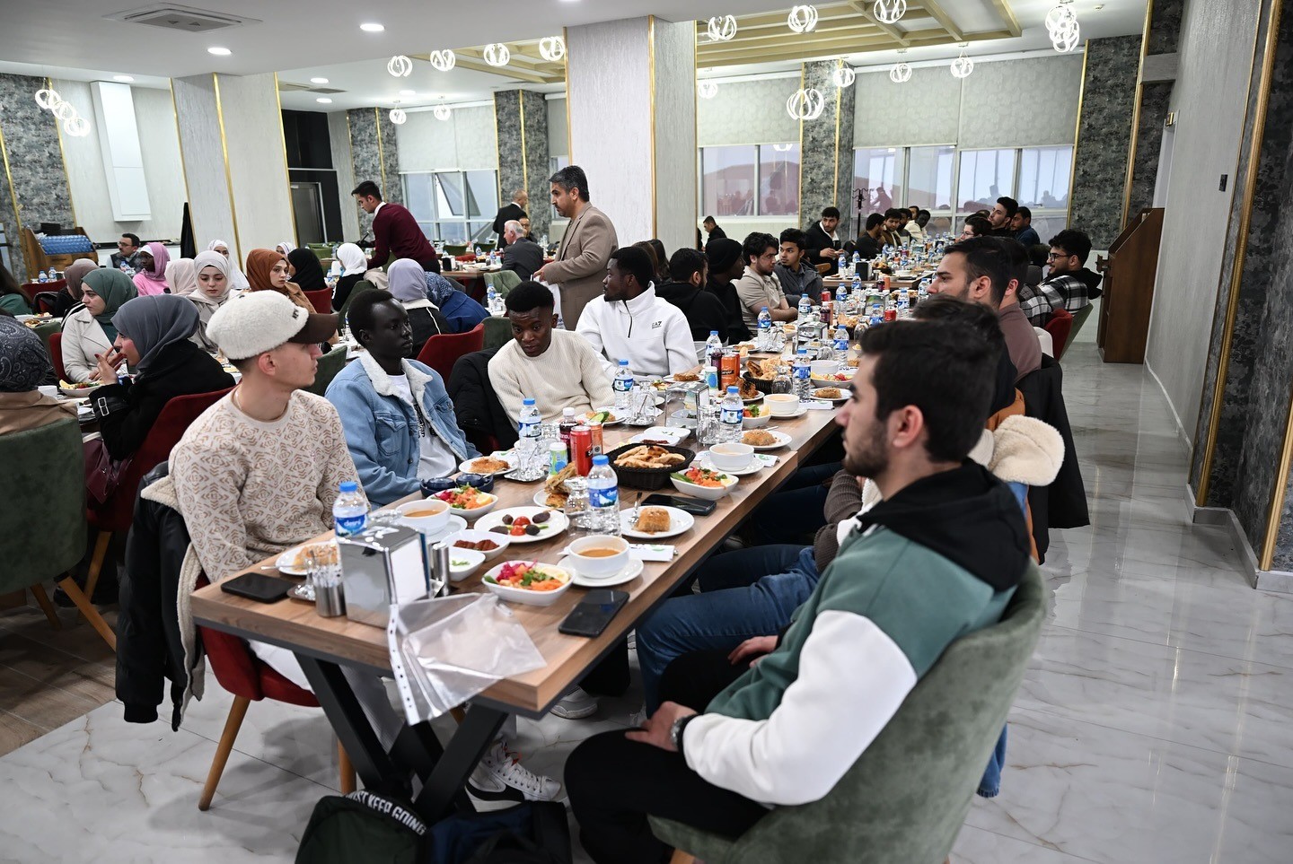 Uluslararası Öğrencilere Iftar Sofrası (4)