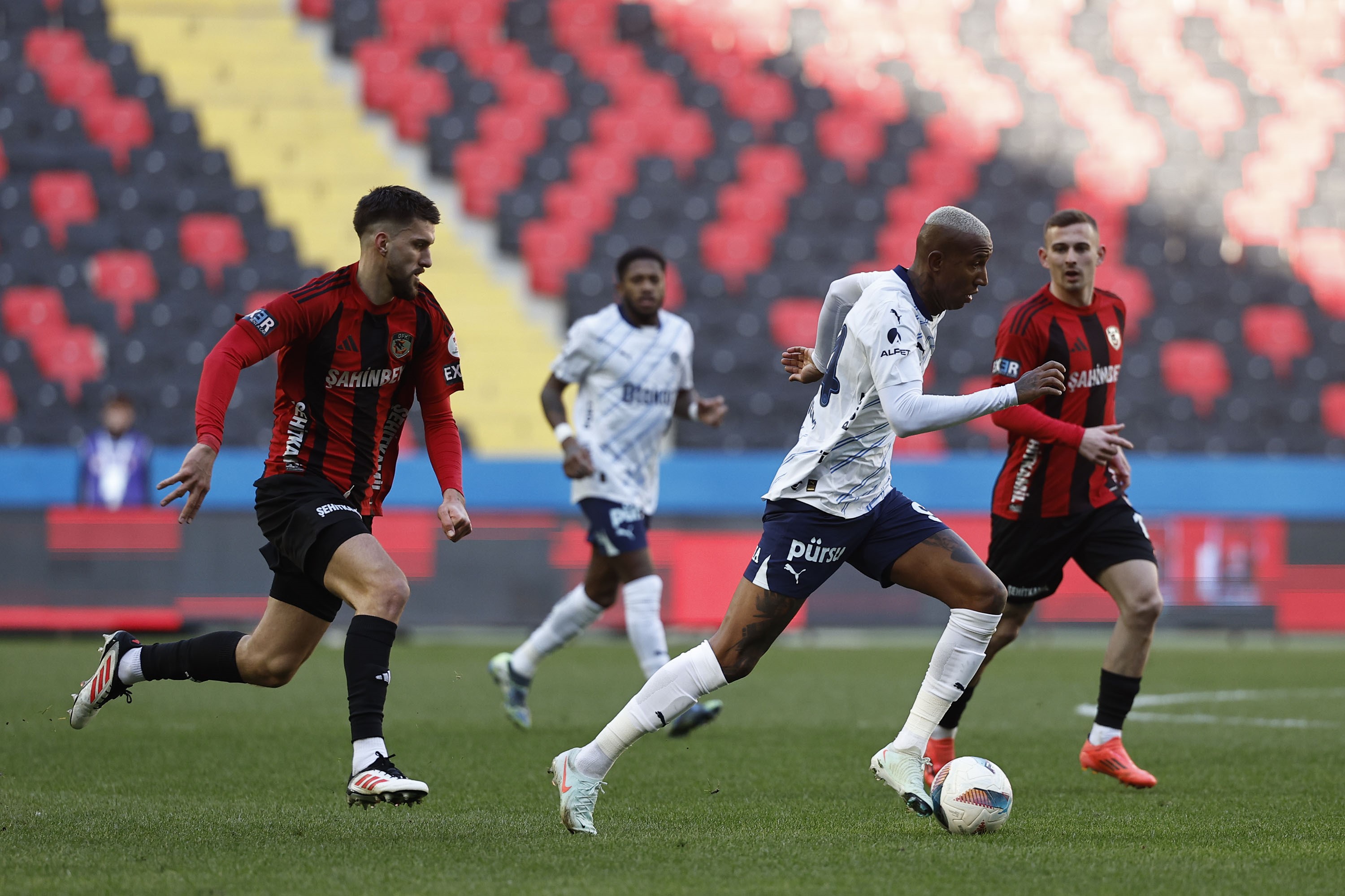 Gaziantep FK - Fenerbahçe maçı-1