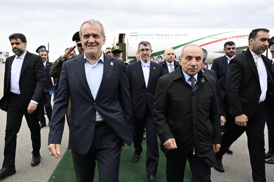 pezeşkiyanazr3sn