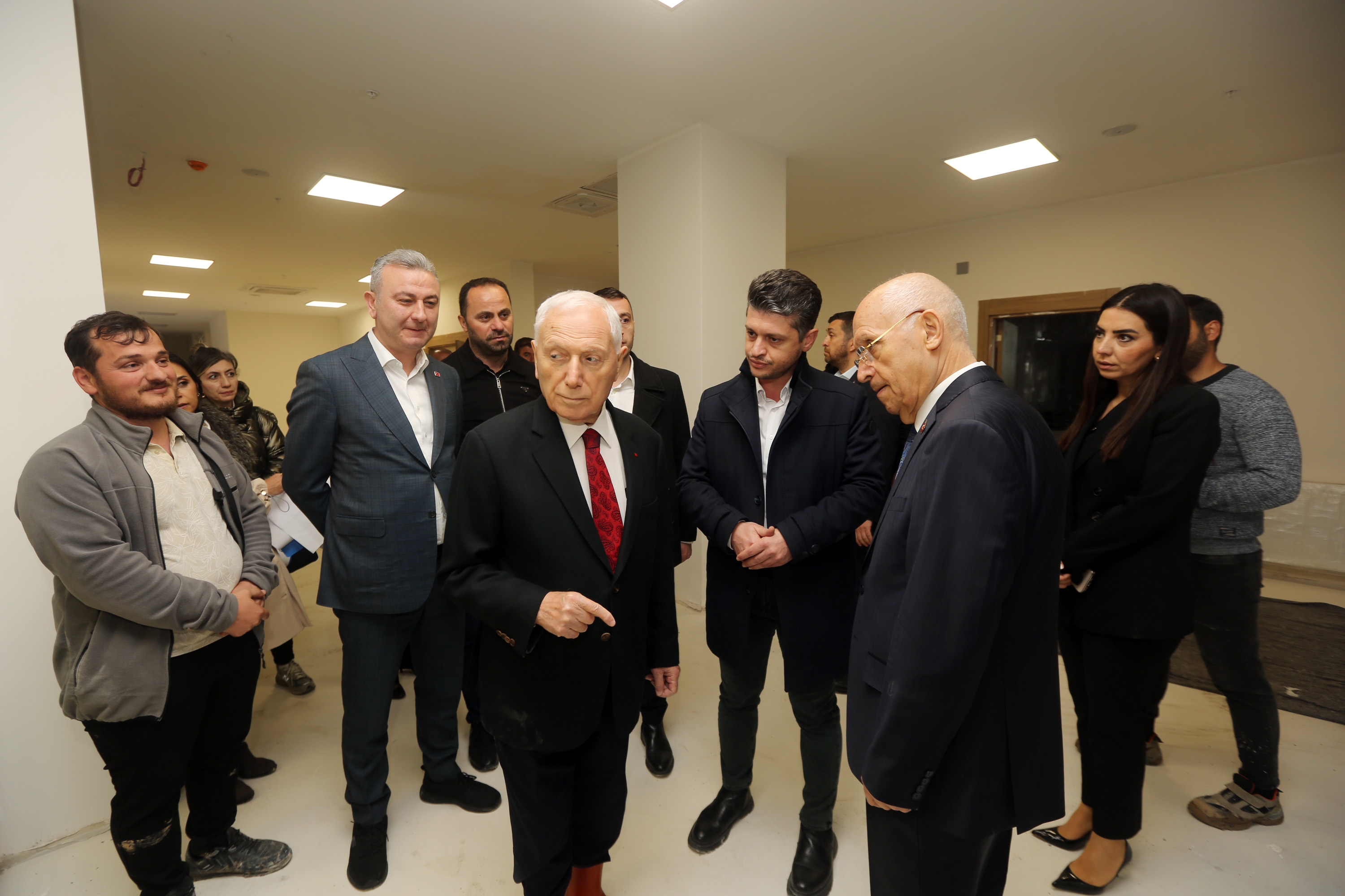 Fethi Yaşar Ve Haberal (2)