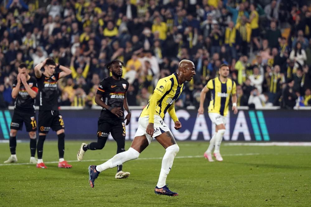 Talisca Gol