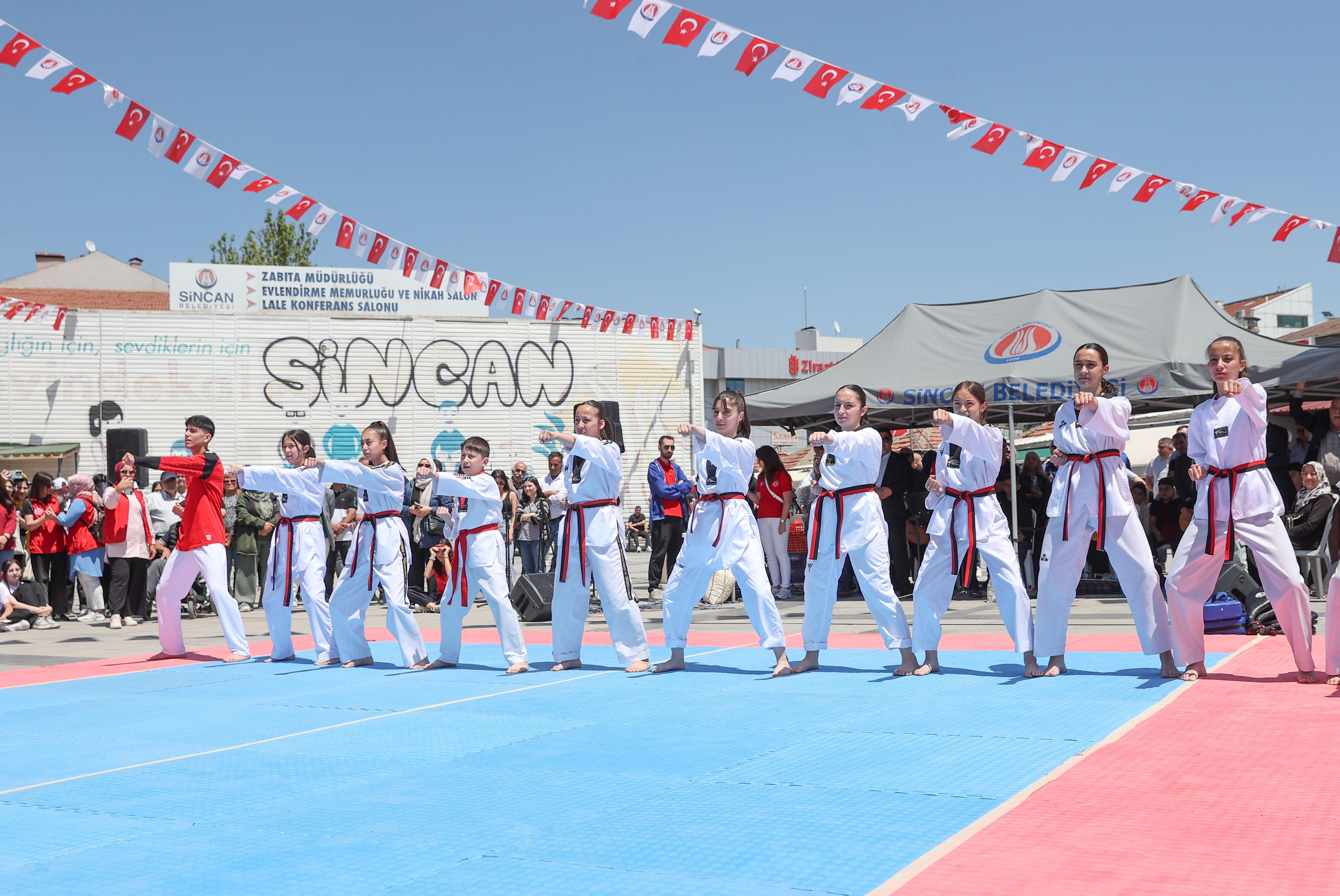 19 Mayıs Lale Meydanı (7)