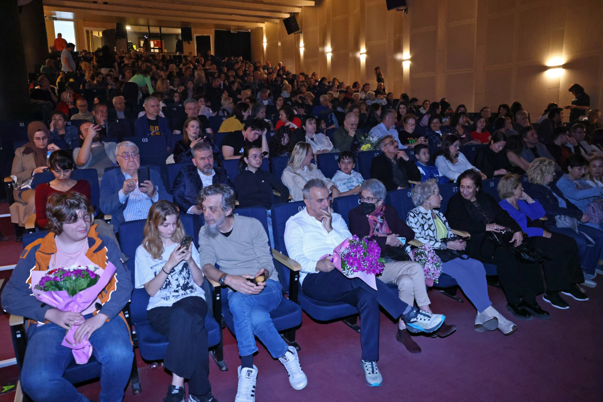 2025 05 16 Kültür Sosyal Yıldız Semt Tiyatrosu 40 Yıl Önce 40 Yıl Sonra (1)