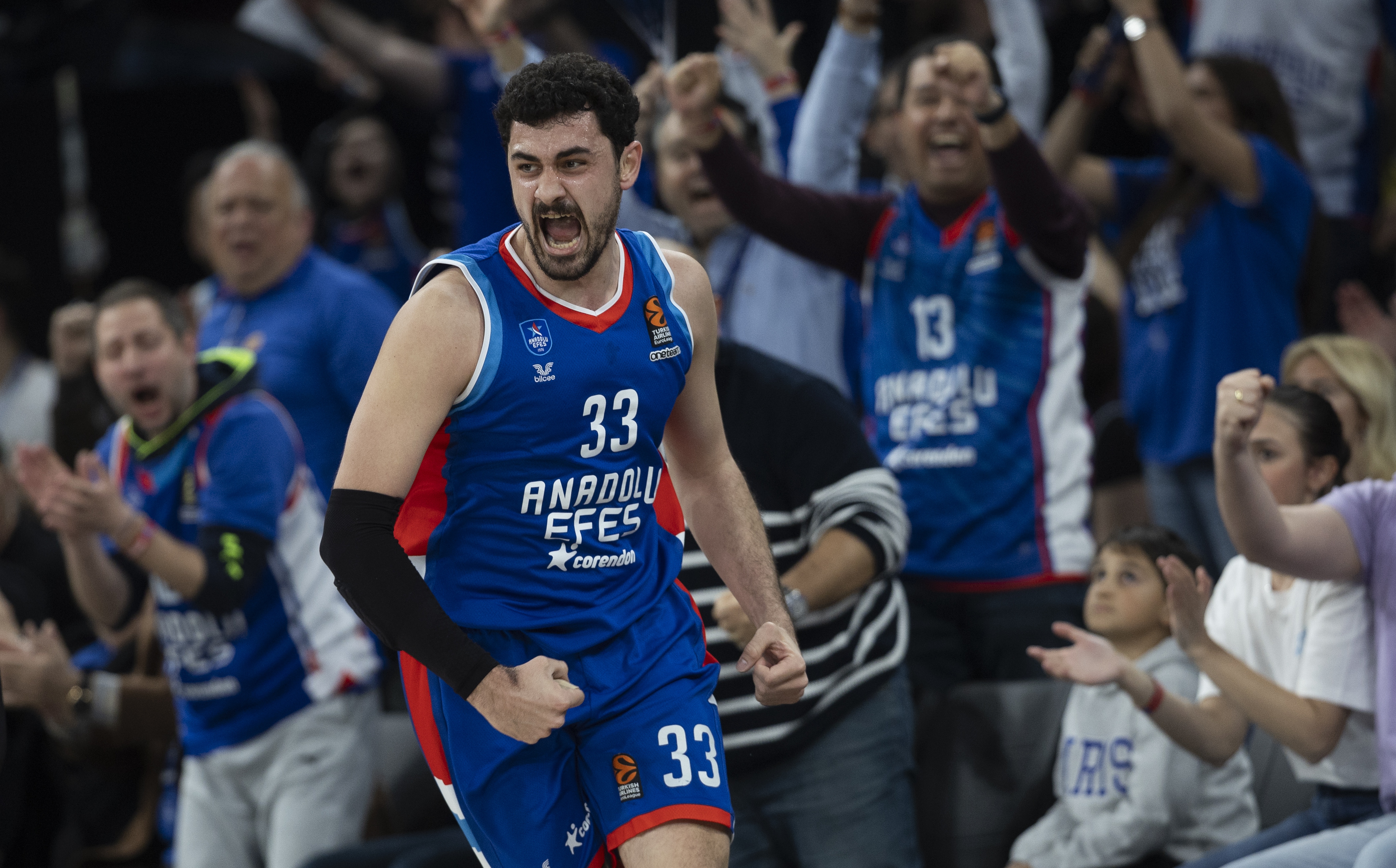Anadolu Efes - pana maçı  - 3