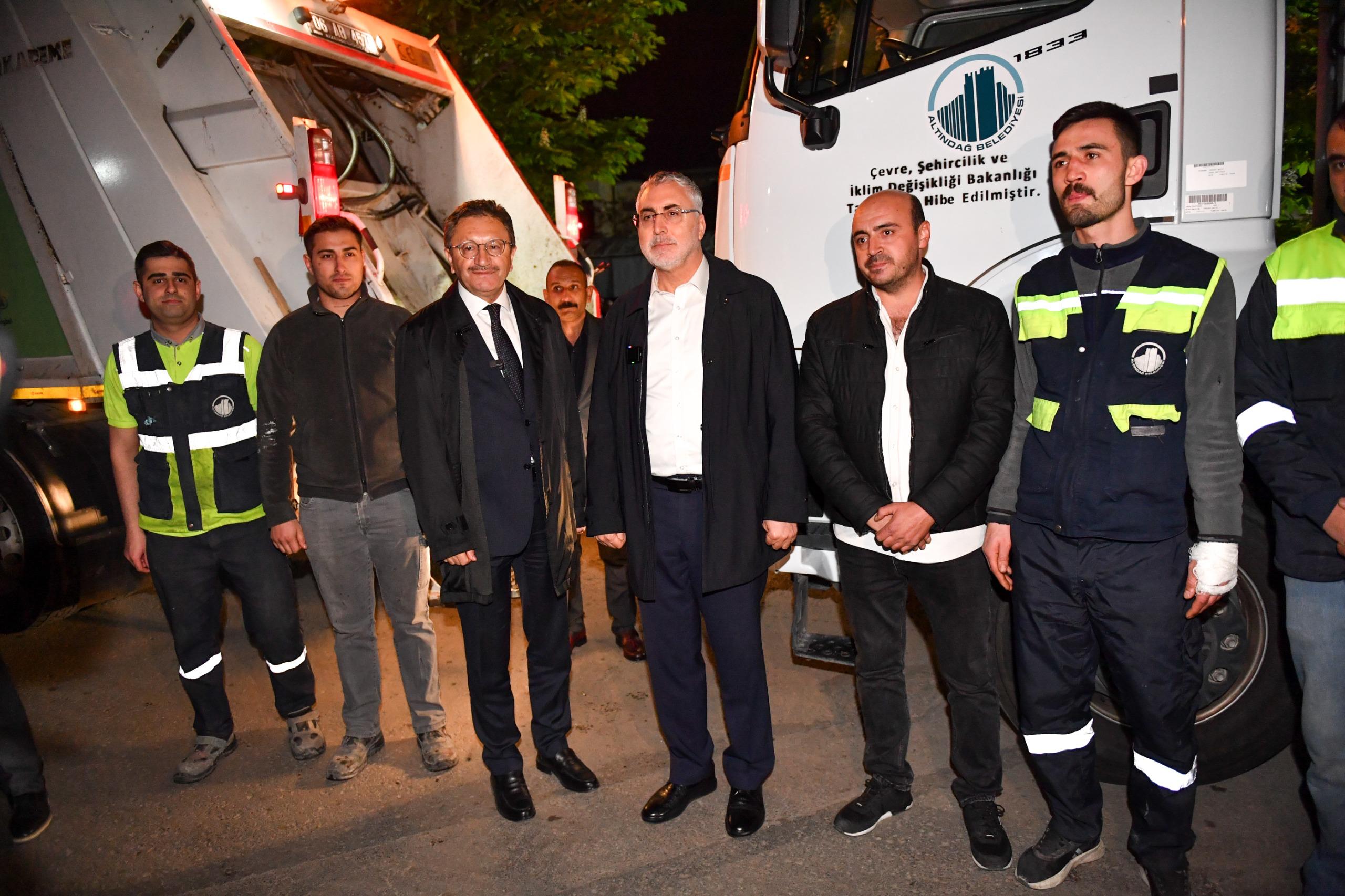 Altindağli İşçi̇lere 1 Mayis Zi̇yareti̇ (3)