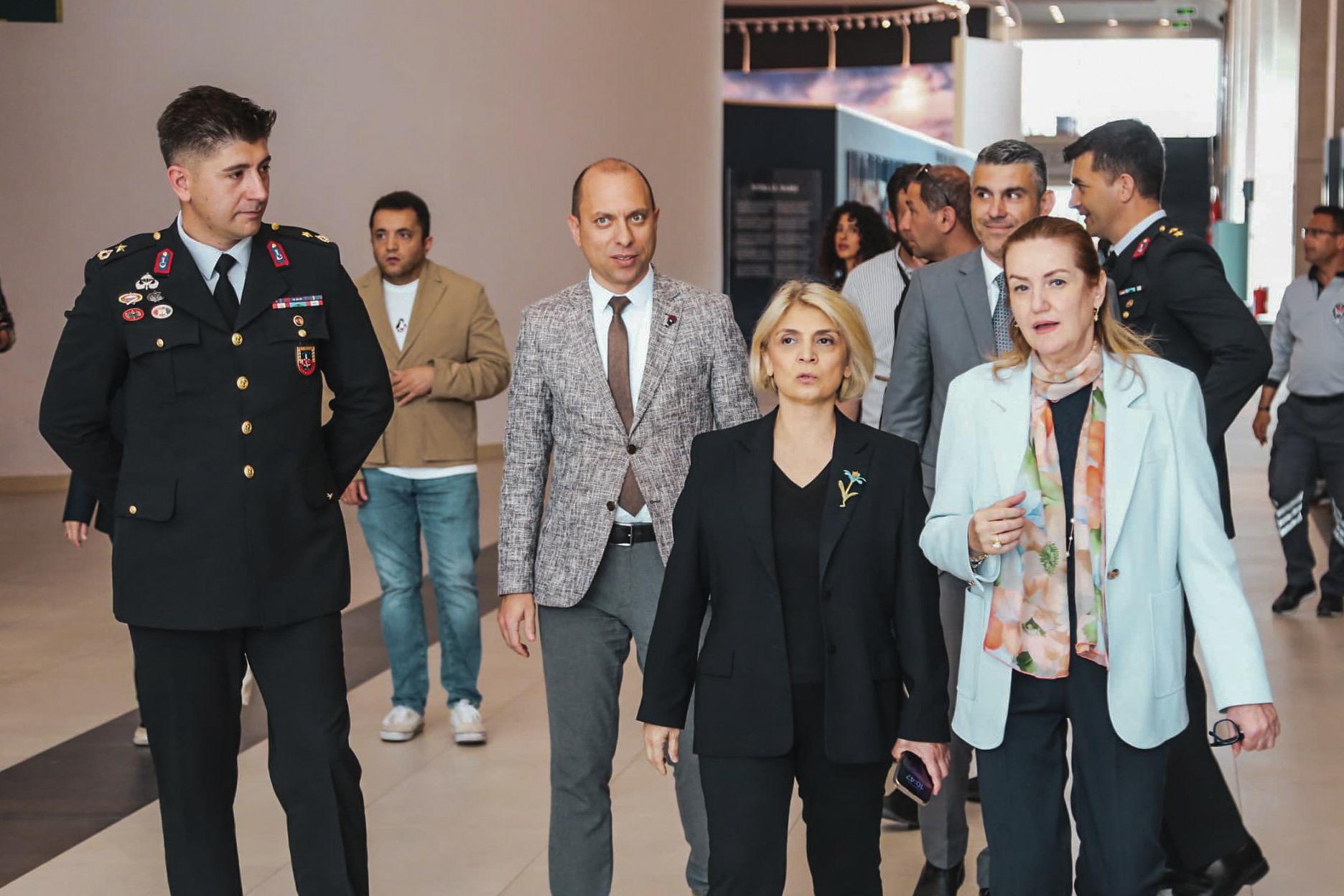Anneler Gününe Özel Anlamli Semi̇ner (1)