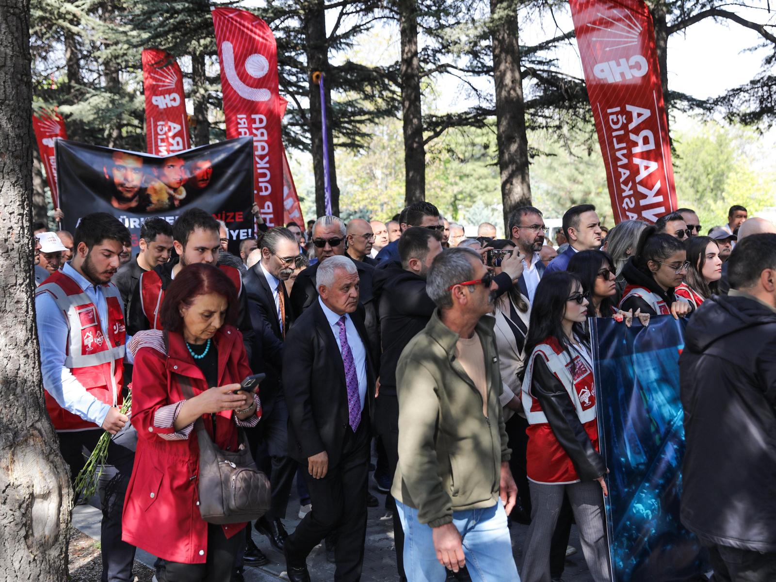 Deni̇z Gezmi̇ş Ölüm Yil Dönümü (1)