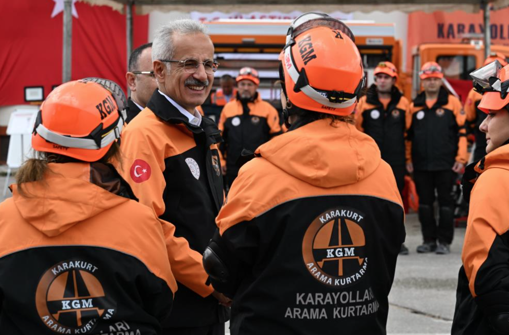 Ekran Resmi 2025 05 01 15.01.22