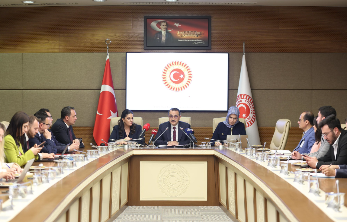 Ekran Resmi 2025 05 07 09.39.28