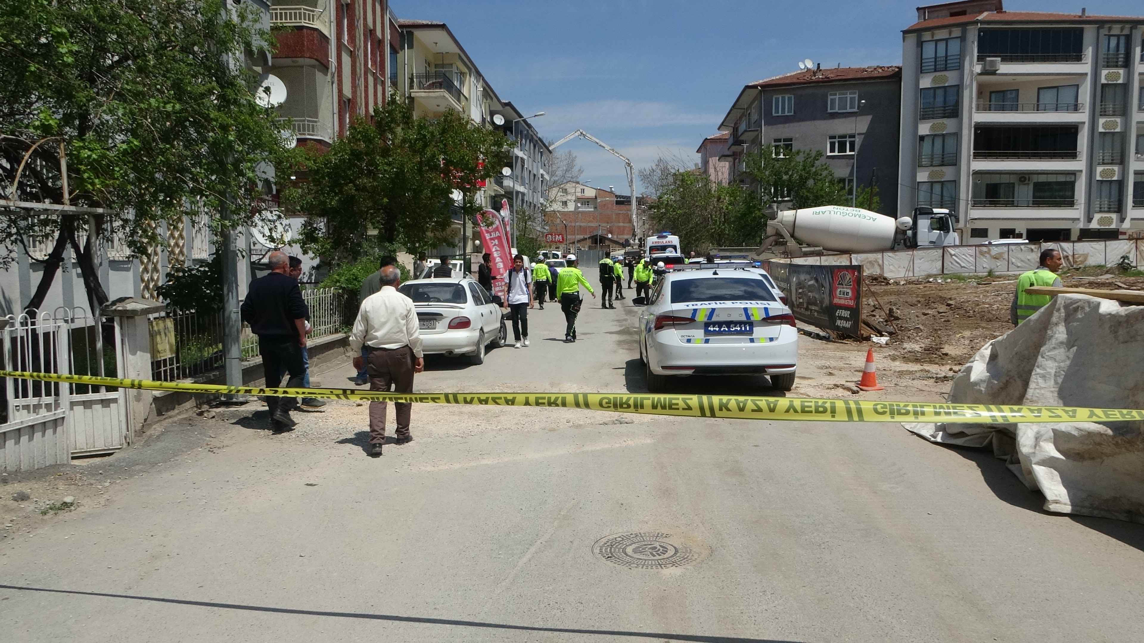 Malatya'da Beton Mikseri Kazası (1)