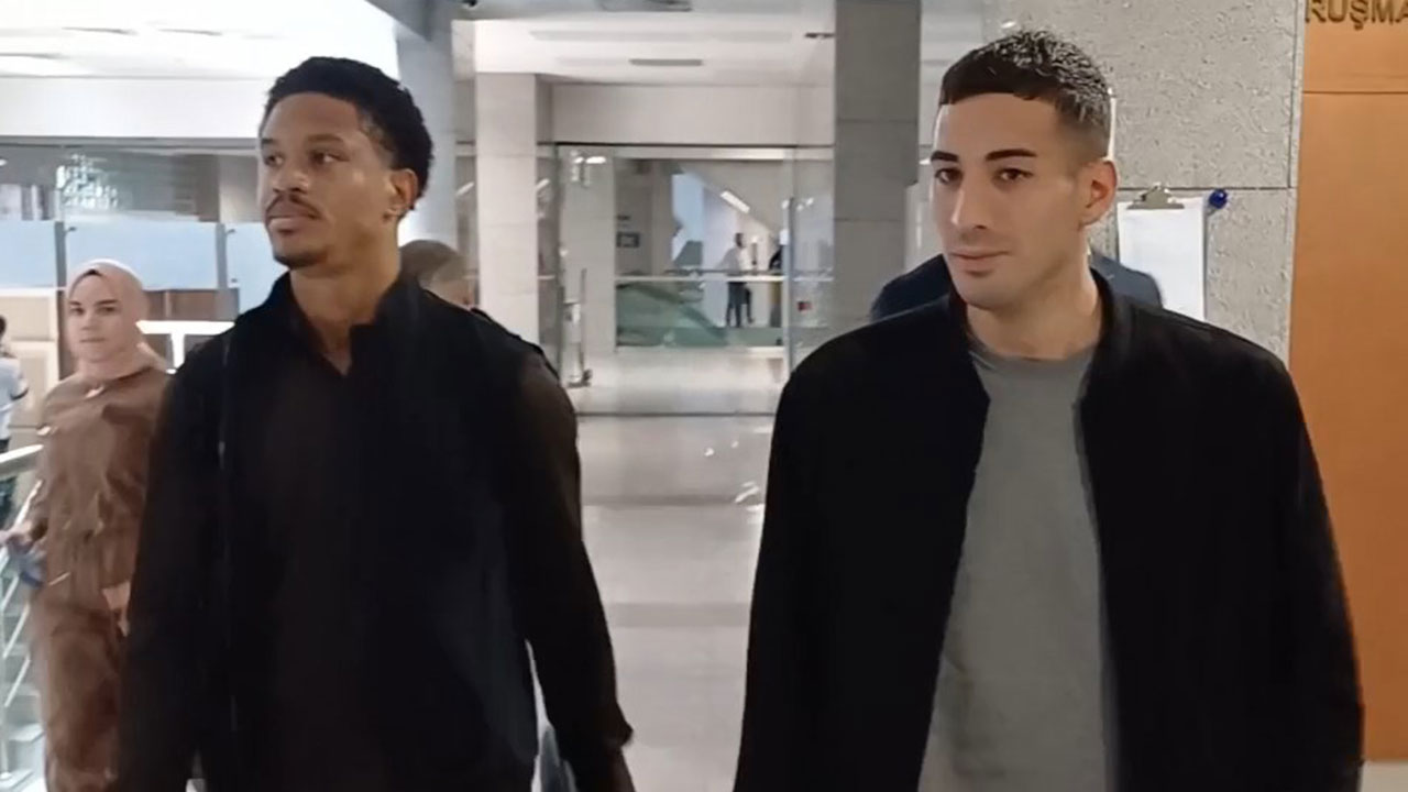 Oosterwolde Ve Mert Müldür 2