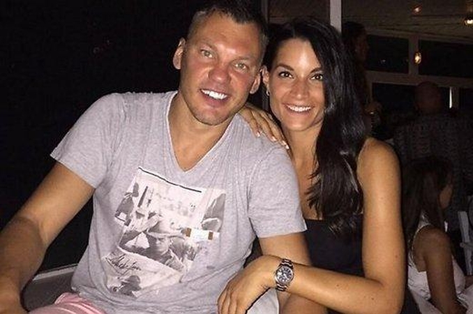 Sarunas Jasikevicius Eşi Anna Douka 2