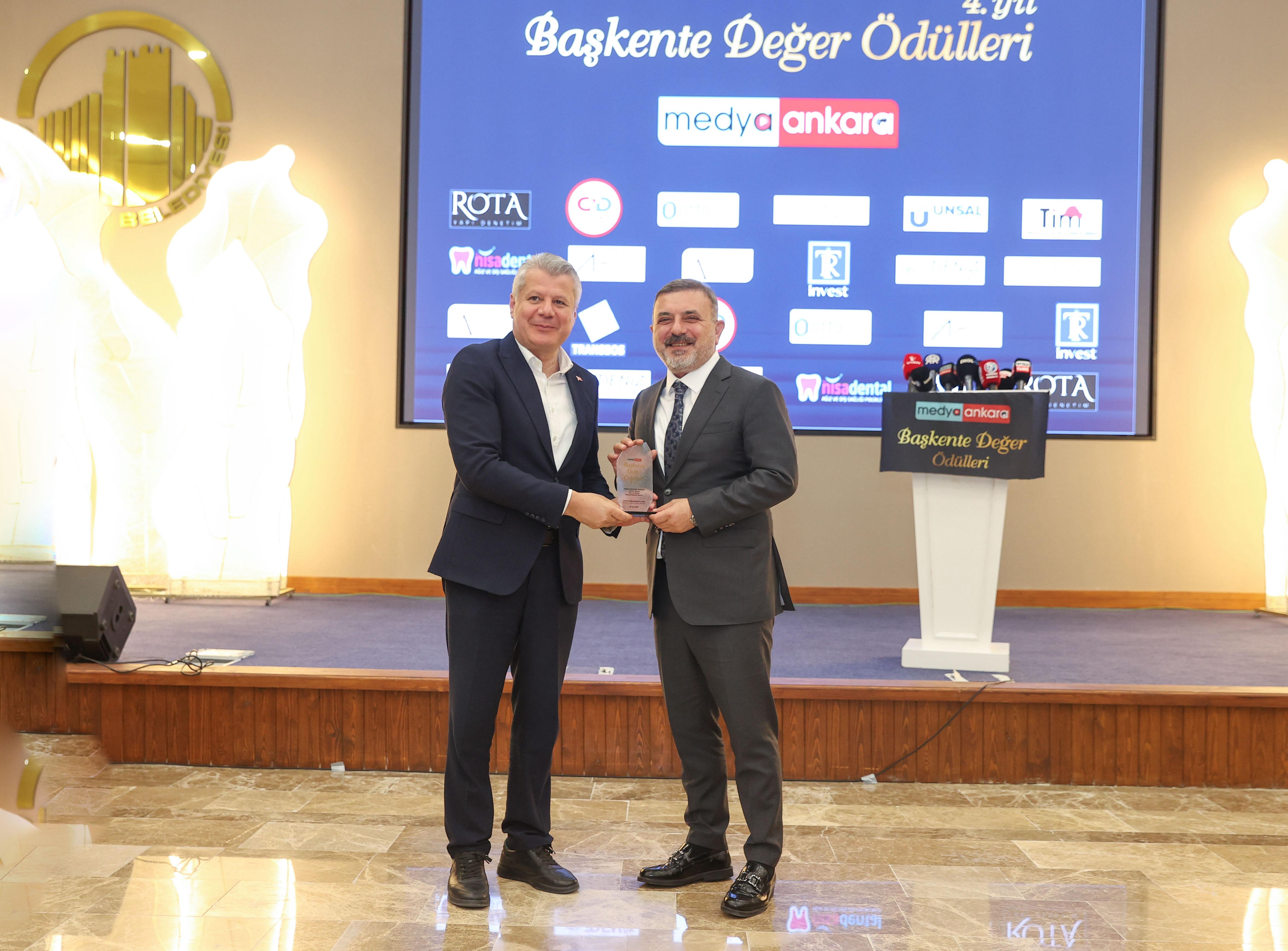 Sincan Belediyesi’ne “Aile Ve Eğitim Belediyeciliği” Ödülü 3