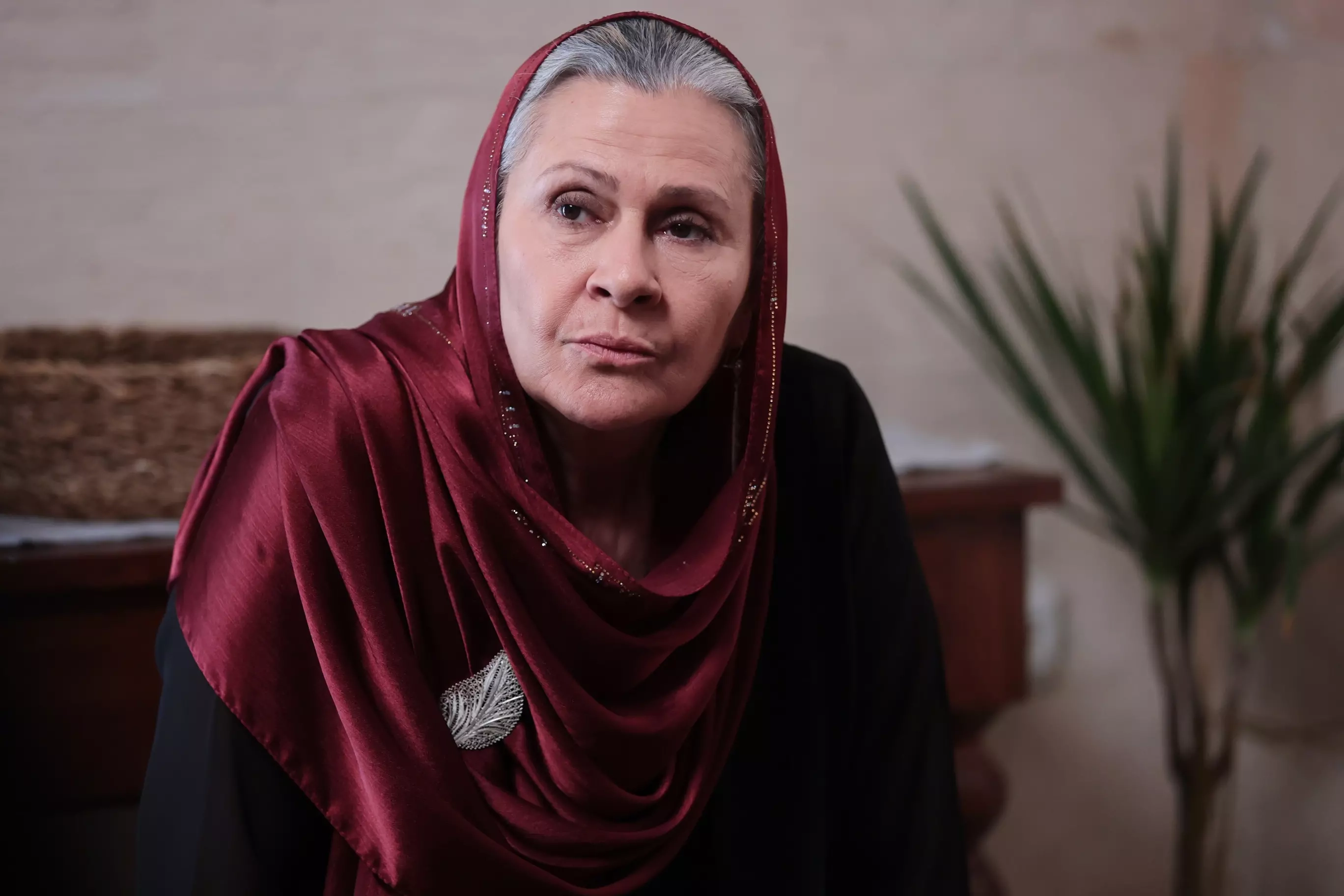 Uzak Şehir 27. Bölüm 4