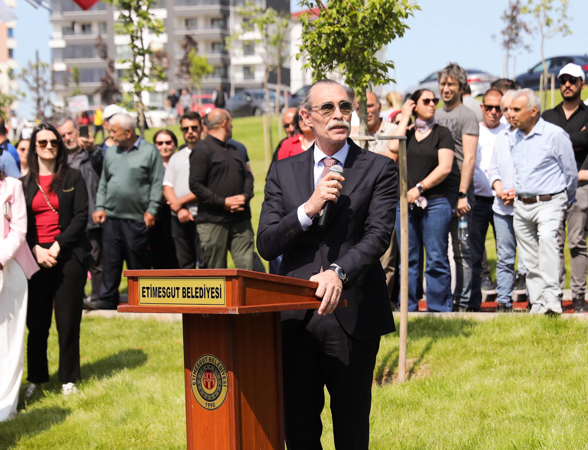 Yaşar Kemal Parki Açilişi (4)