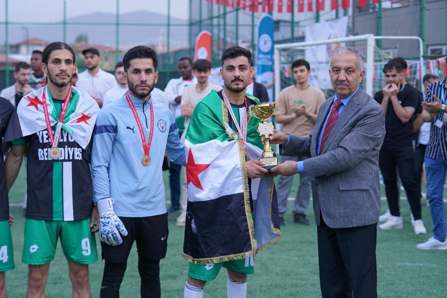 Yeşilyurt’taki Futbol Turnuvası (1)