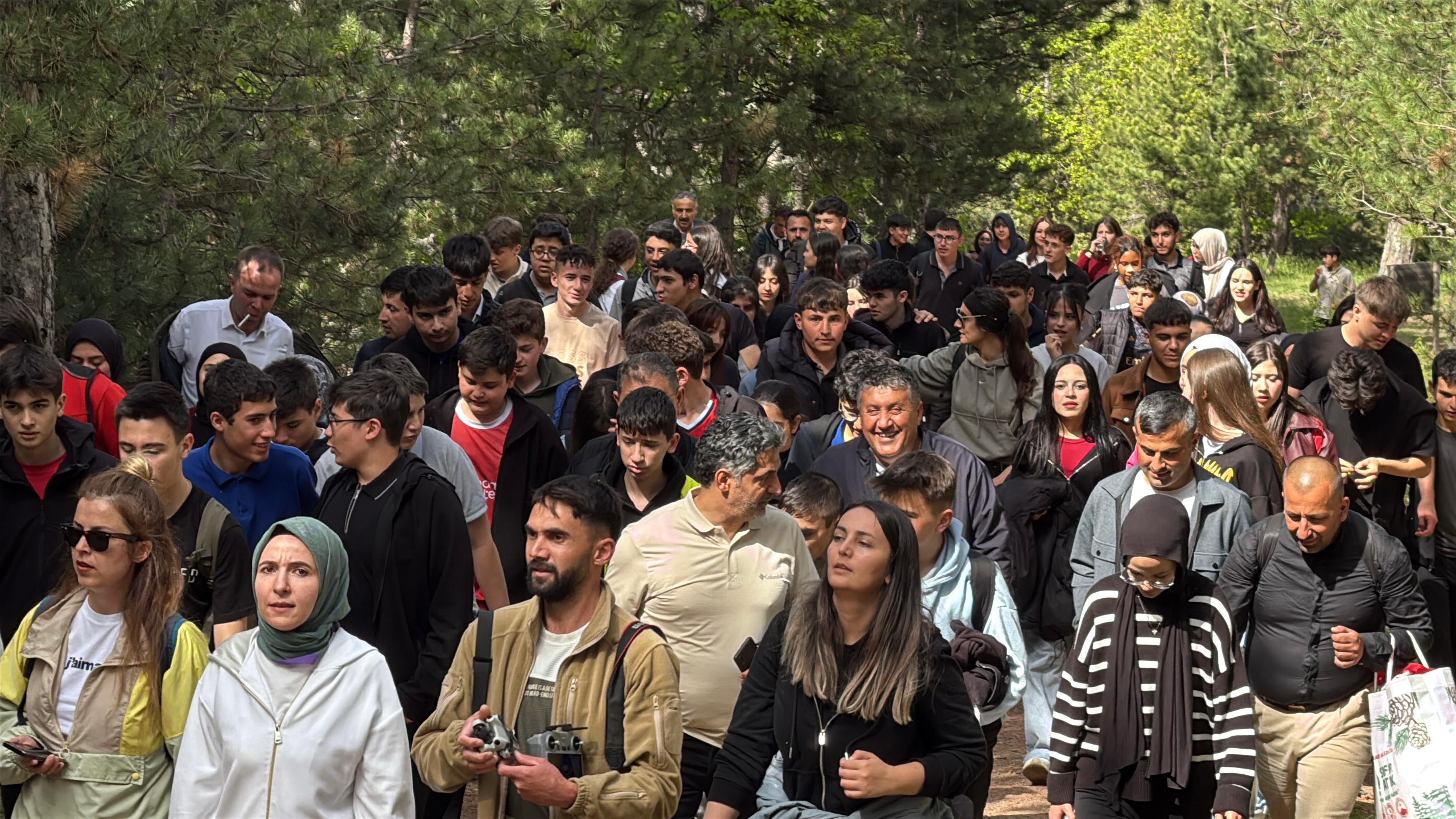 Yürüyüşosman (2)