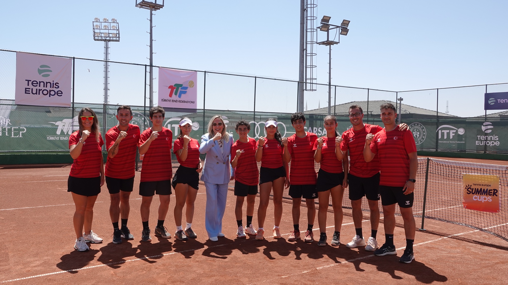 14 Yaş Kız Ve Erkek Milli Takımı Ttf Başkanı Şafak Müderrisgil