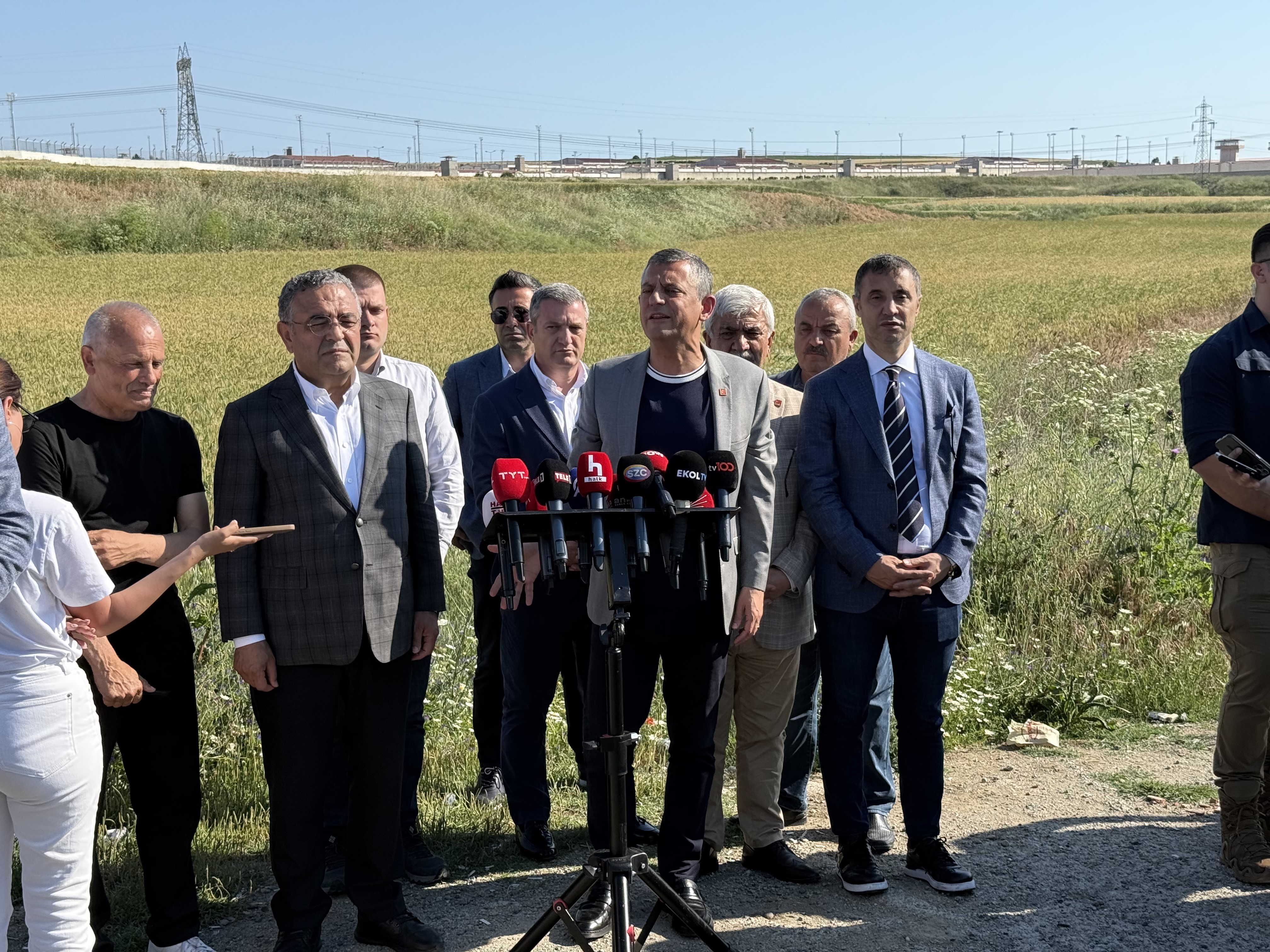 özelsilivri00byrm