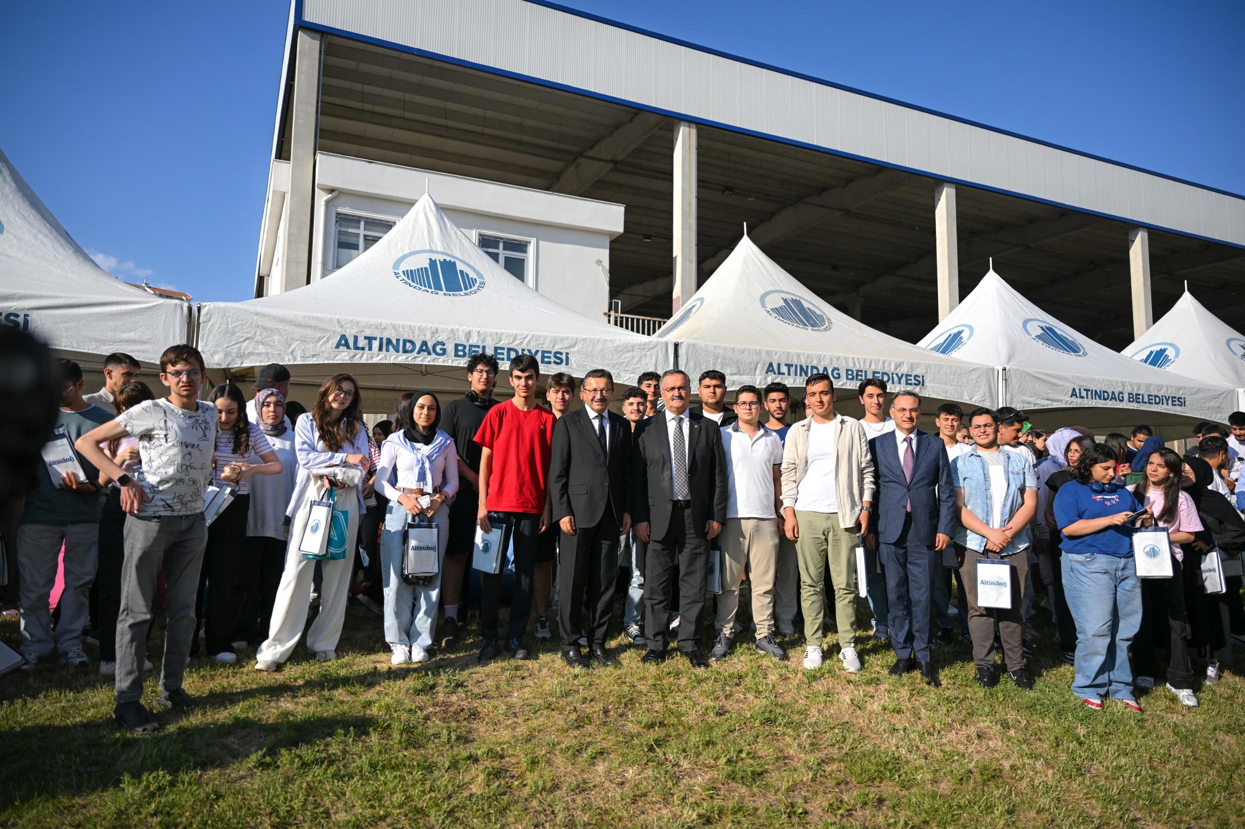Başkan Ti̇ryaki̇'den Gençlere Moti̇vasyon (1)