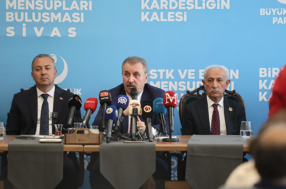 Ekran Resmi 2025 06 16 17.38.37