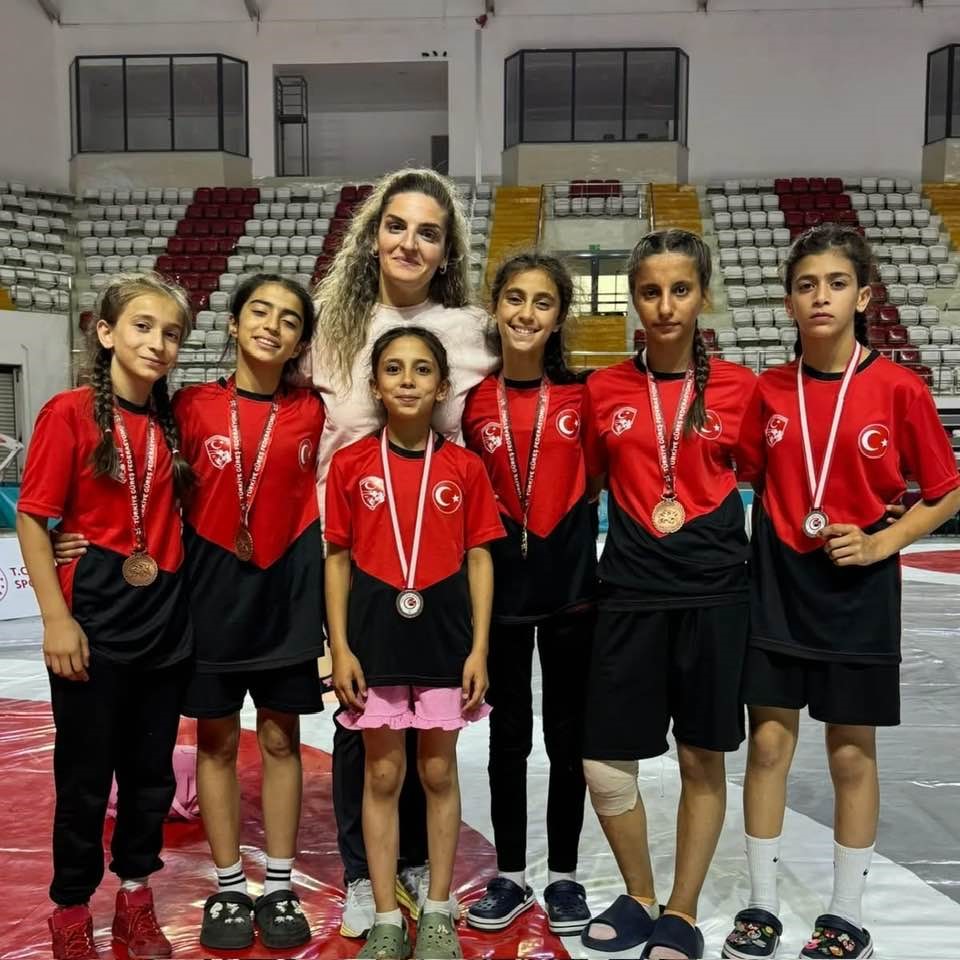 Güreş Şampiyonası’nda Manisalı Şampiyon (3)