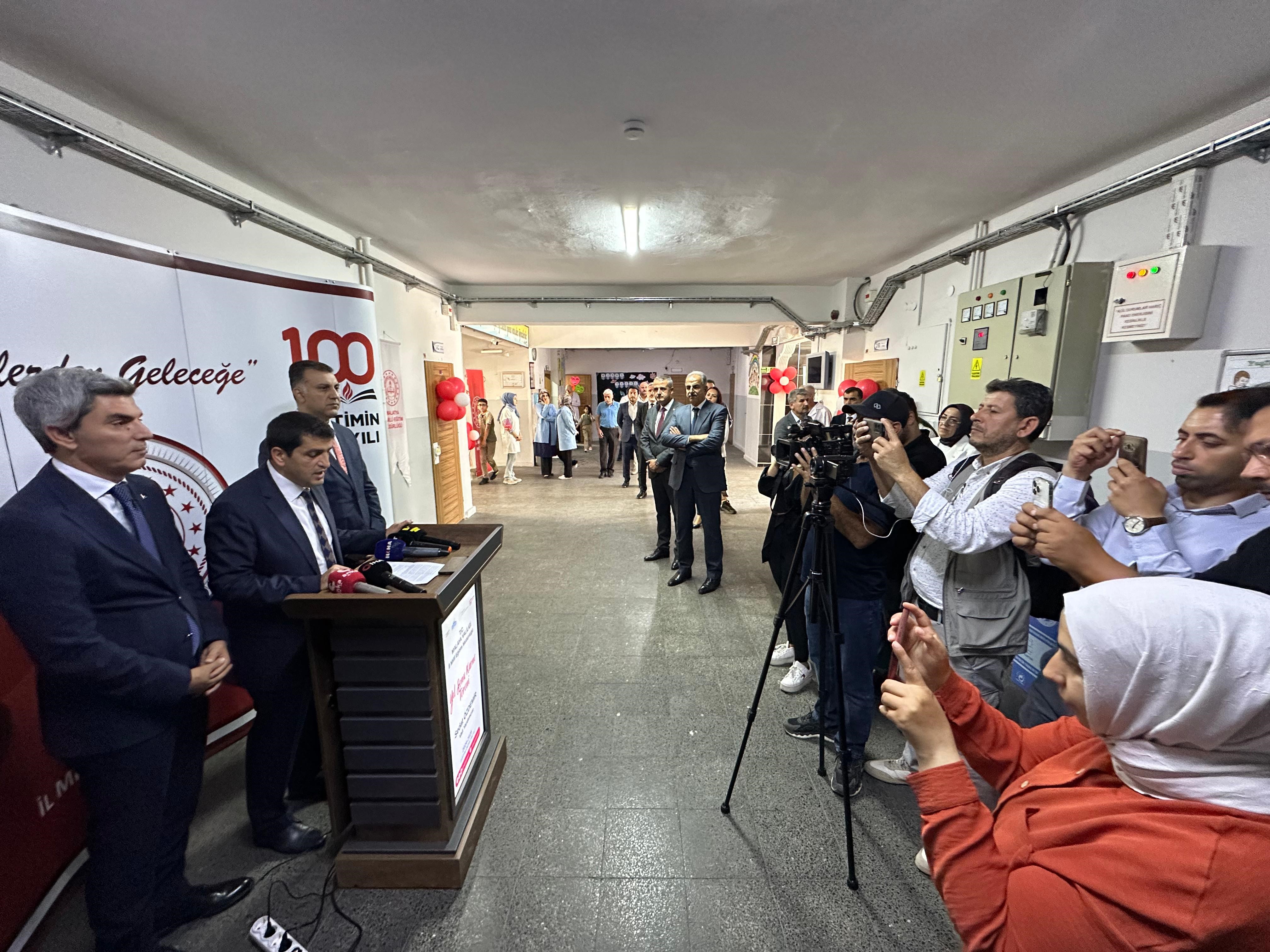 Malatya'da 150 Bin 393 Öğrenci Tatile Girdi (4)