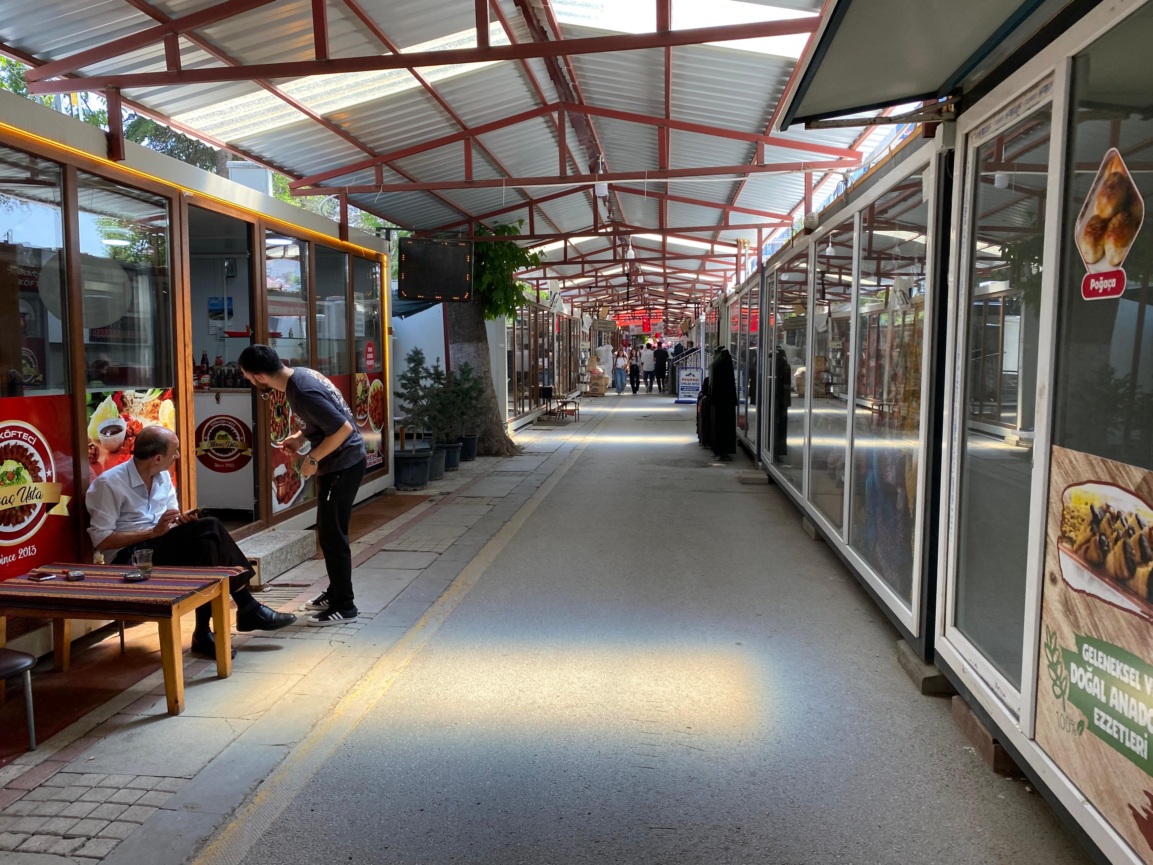 Malatya'da Avm Konforunda Konteyner Çarşı (4)