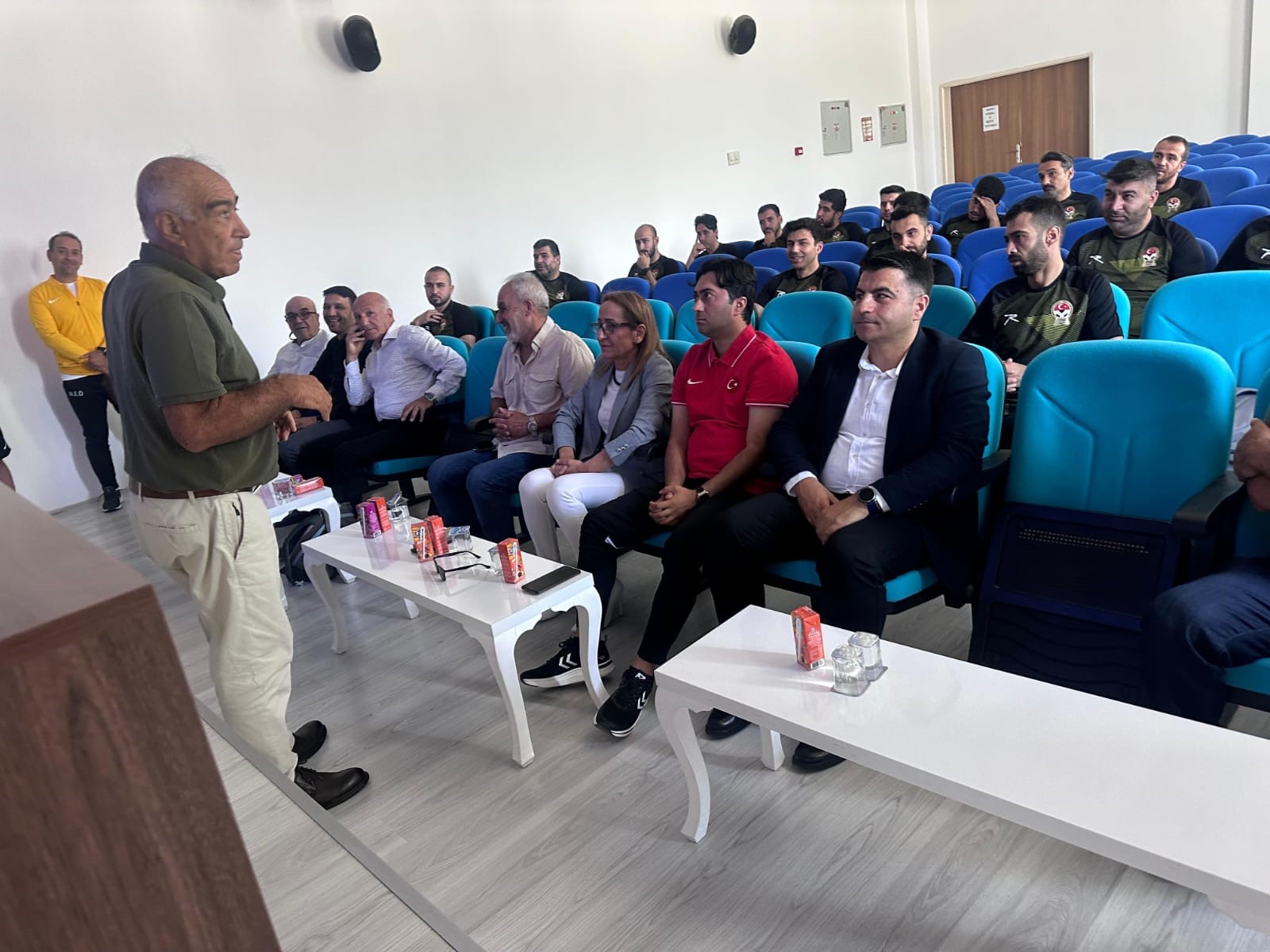 Uefa C Futbol Antrenör (2)