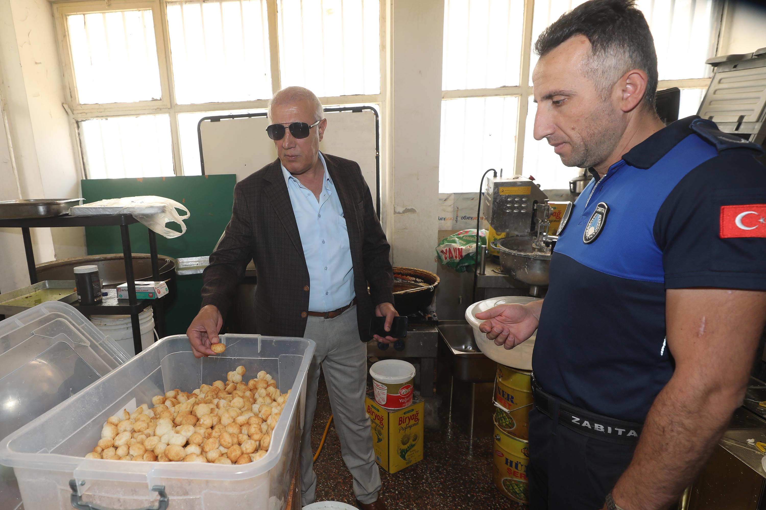 Yenimahalle Zabıtası’ndan Sıkı Denetim (1)
