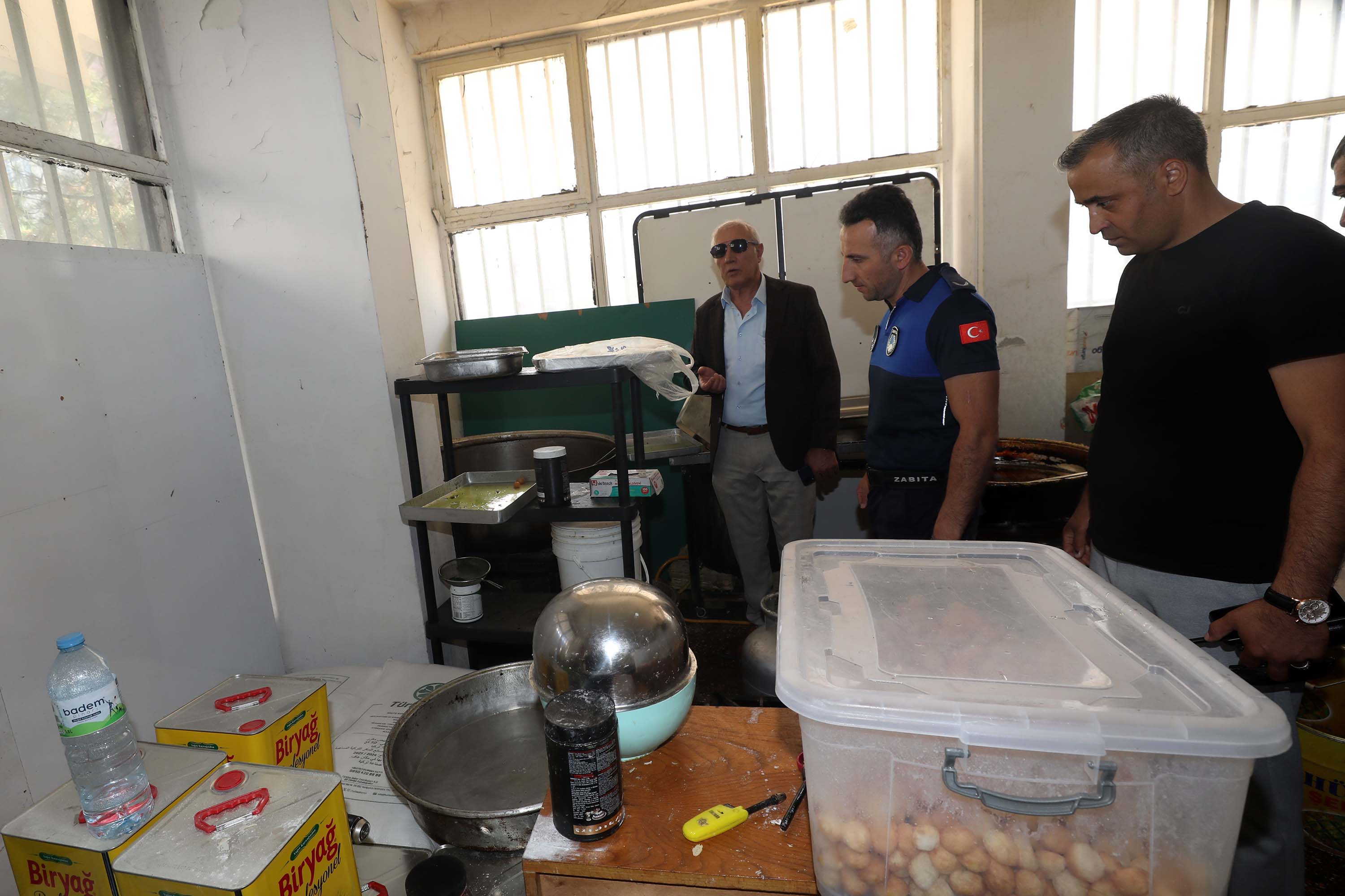 Yenimahalle Zabıtası’ndan Sıkı Denetim (4)