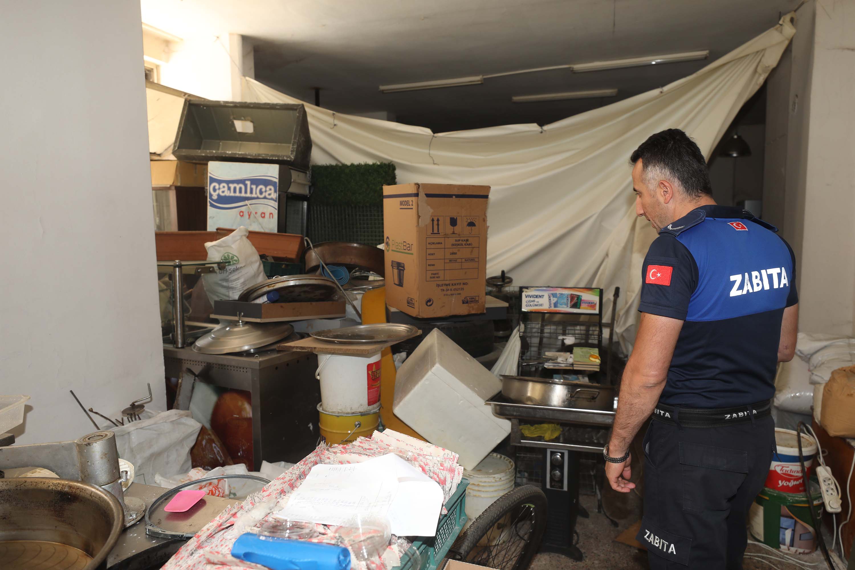 Yenimahalle Zabıtası’ndan Sıkı Denetim (5)