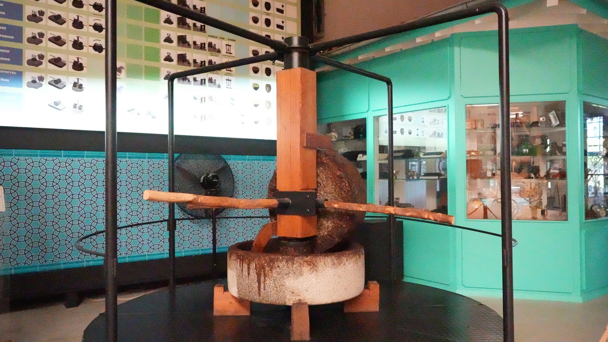 Zeytinyağı Müzesi (1)