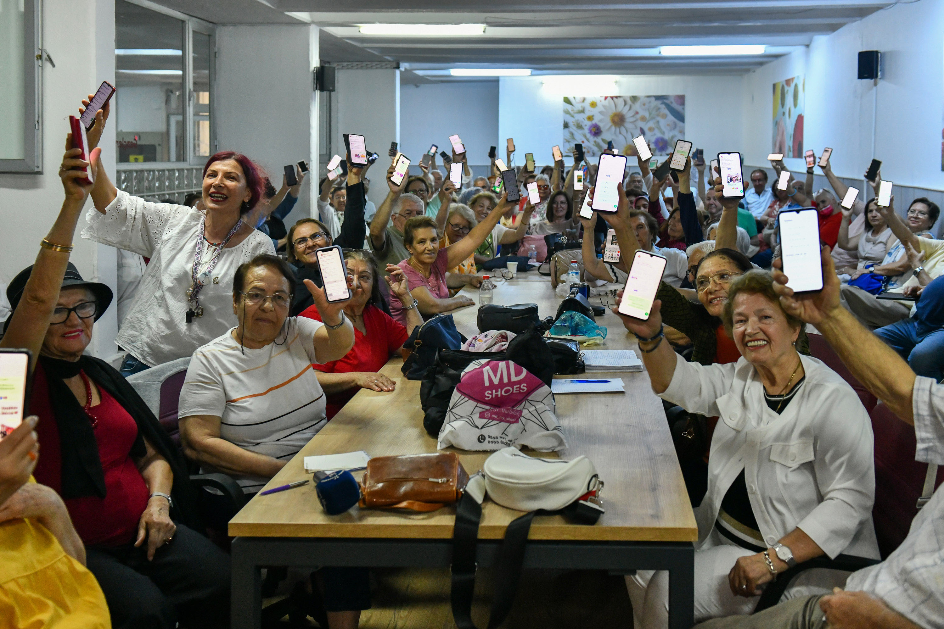 Abb’den Emeklilere Sosyal Yaşam Desteği (5)