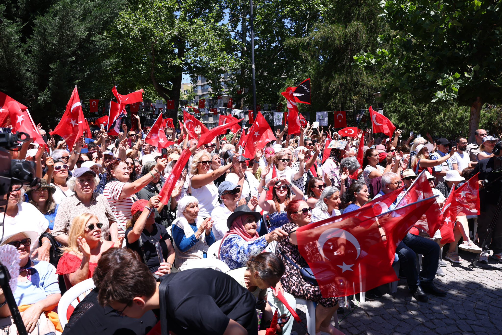 Adalet Ve Umutla Yol Alıyoruz (1)