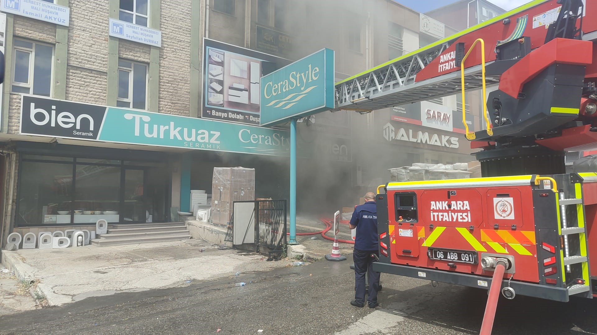 Ankara Siteler Yangın (3)