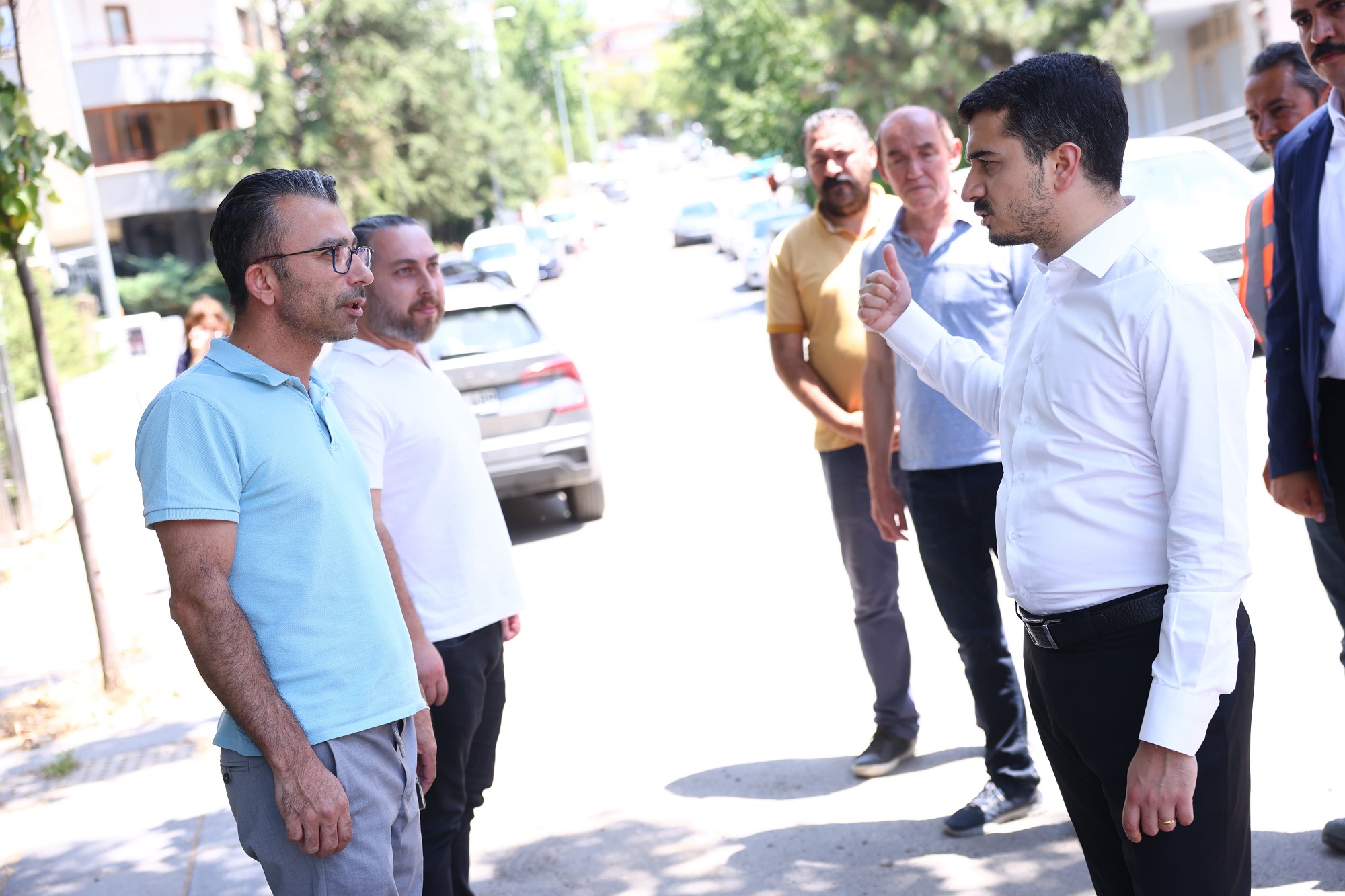 Asfalt Aşağı Öveçler Mahallesi 1303 So... (2)